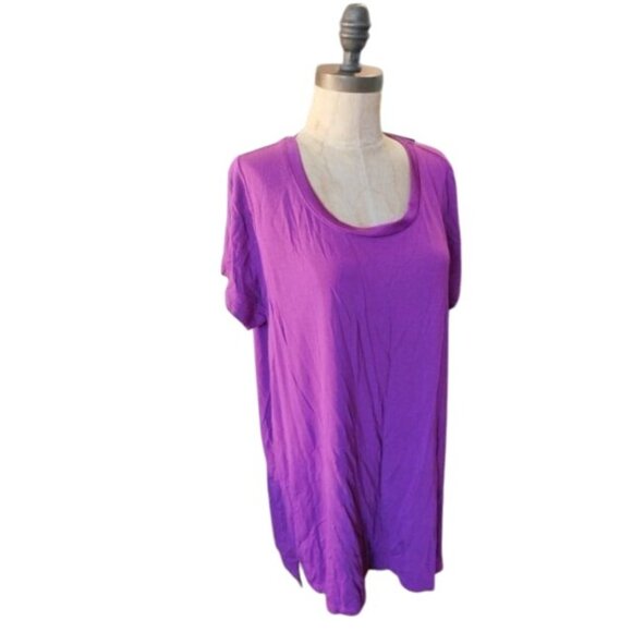 H by Halston Size 1X Plus Size Scoop Neck Purple Slinky Stretchy Top - Picture 2 of 3